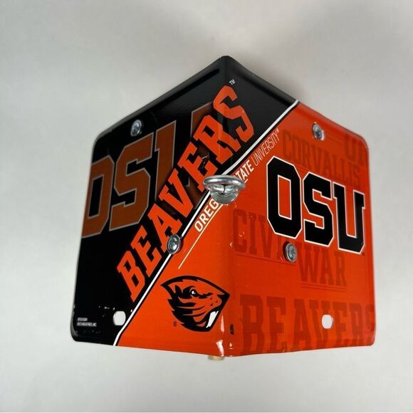 NEW Oregon State University Beavers OSU Birdhouse - Picture 5 of 8